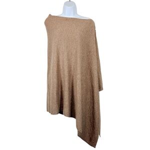 NWT Charlie Paige Sweater Poncho One Size Beige Asymmetrical Button minimalist